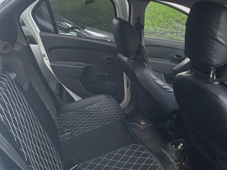 2019 Renault Logan II Рестайлинг, белый, 407000 рублей, вид 5