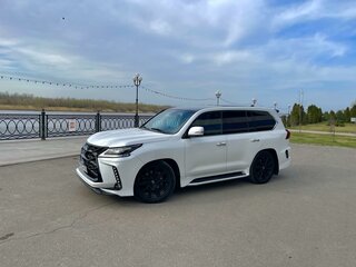 2016 Lexus LX 450d III Рестайлинг 2, белый, 8500000 рублей, вид 1