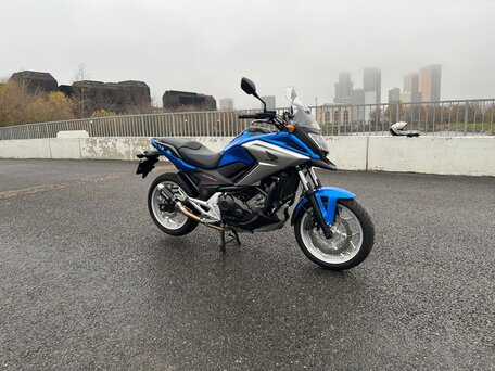 2016 Honda NC 750X, синий, 650000 рублей, вид 4