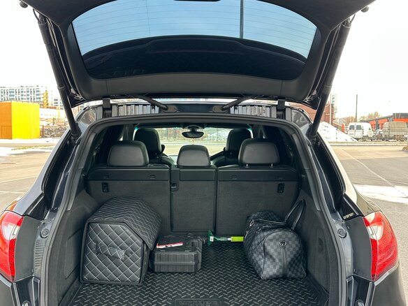 2010 Porsche Cayenne S Hybrid II (958), чёрный, 3000000 рублей - вид 11