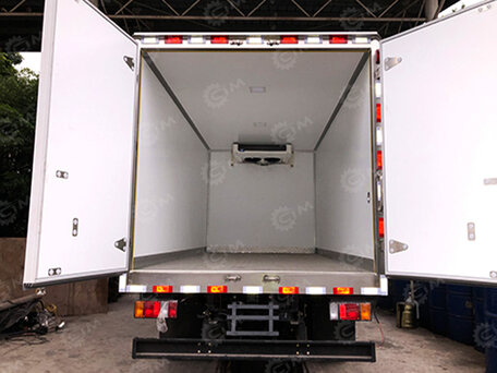 2026 Isuzu Elf (N-series), белый, 6673162 рублей, вид 2