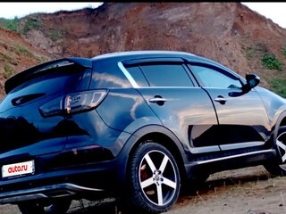 2011 Kia Sportage III, чёрный, 1500000 рублей, вид 2