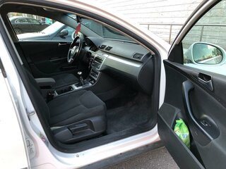 2010 Volkswagen Passat B6, белый, 560000 рублей, вид 5