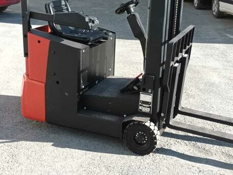 2024 EP Equipment CPD13, красный, 795000 рублей, вид 3