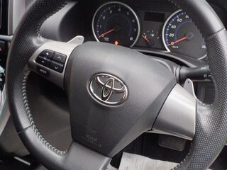 2013 Toyota Wish II Рестайлинг, чёрный, 1850000 рублей, вид 5