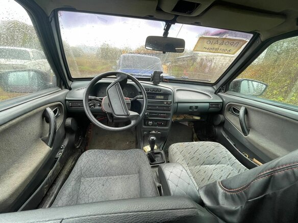 2011 Lada (ВАЗ) 2115, пурпурный, 120000 рублей - вид 3