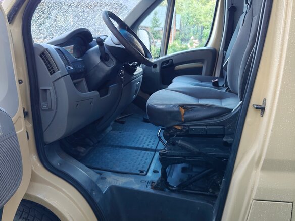 2011 Peugeot Boxer, бежевый, 1100000 рублей - вид 7