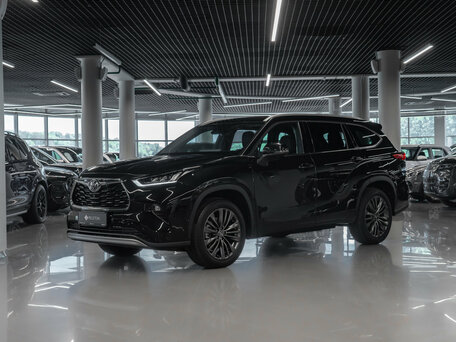 Toyota Highlander IV (XU70)