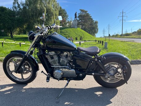 1992 Honda VT 1100, чёрный, 250000 рублей, вид 2