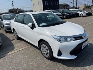 2020 Toyota Corolla Axio XI (E160, E170) Рестайлинг 2, белый, 1500000 рублей, вид 1