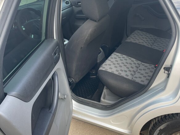 2008 Ford Focus II Рестайлинг, серый, 410000 рублей - вид 13
