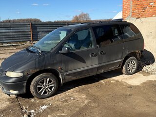 1997 Chrysler Voyager III, чёрный, 140000 рублей, вид 2