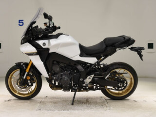 2025 Yamaha MT-09 Tracer (FJ-09), белый, 1800000 рублей, вид 2