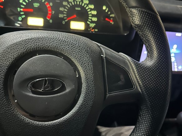2011 Lada (ВАЗ) 2121 (4x4) I Рестайлинг, белый, 650000 рублей - вид 14