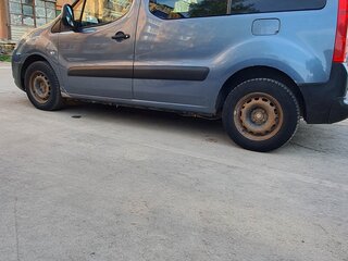 2009 Citroen Berlingo II, серый, 700000 рублей, вид 2