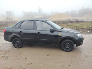 2014 Lada (ВАЗ) Granta I, чёрный, 360000 рублей, вид 4