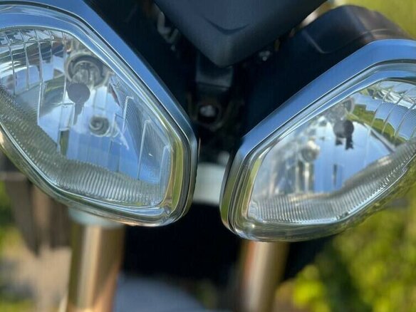 2013 Triumph Speed Triple, белый, 690000 рублей - вид 4