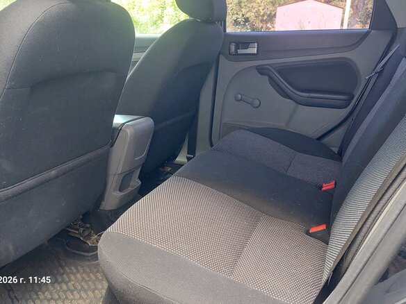 2010 Ford Focus II Рестайлинг, чёрный, 485000 рублей - вид 25