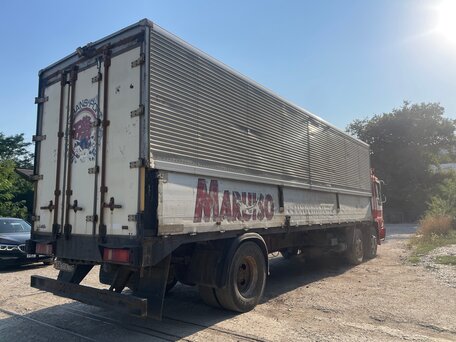 1994 Hino Profia, красный, 1600000 рублей, вид 4
