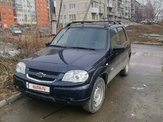 2012 Chevrolet Niva I Рестайлинг, чёрный, 380000 рублей, вид 1
