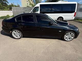 2009 BMW 3 серии 318i V (E90/E91/E92/E93) Рестайлинг, чёрный, 950000 рублей, вид 3