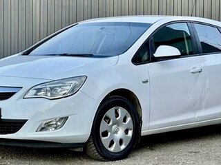 2011 Opel Astra J, белый, 500000 рублей, вид 1