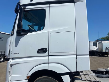 2019 Mercedes-Benz Actros, белый, 5200000 рублей, вид 4