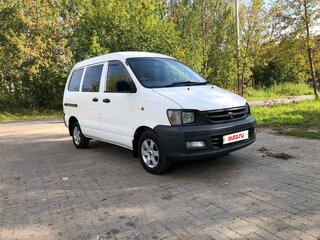 2002 Toyota Town Ace III, белый, 550000 рублей, вид 1