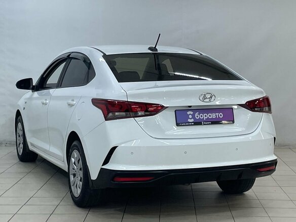2021 Hyundai Solaris II Рестайлинг, белый - вид 5