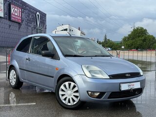 2005 Ford Fiesta Mk5, серый, 497000 рублей, вид 2