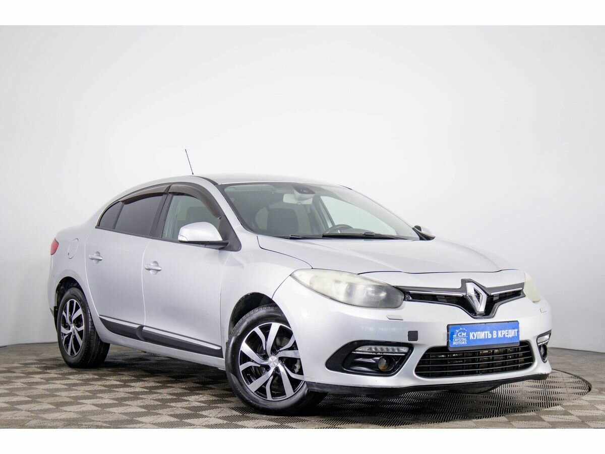 Открыть фотографии: Renault Fluence I Рестайлинг