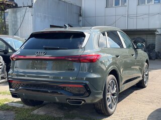 2025 Audi Q5 L III (GU), зелёный, 6300000 рублей, вид 4