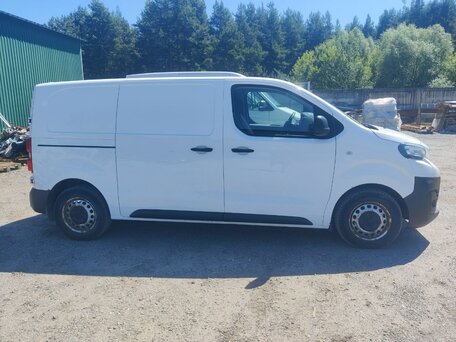 2018 Peugeot Expert, белый, 1850000 рублей, вид 2