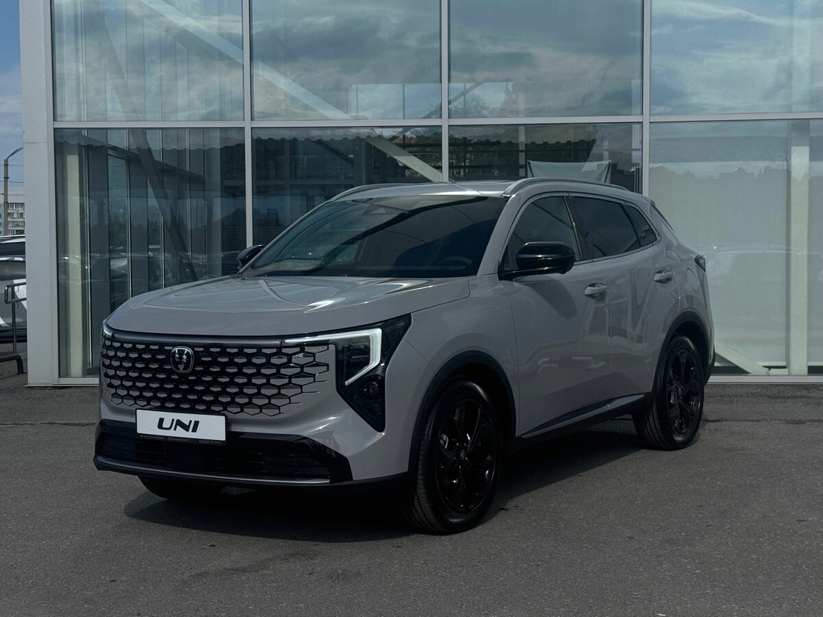 Открыть фотографии: Changan UNI-S I Рестайлинг