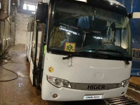 2011 Higer KLQ 6885, белый, 2200000 рублей, вид 1