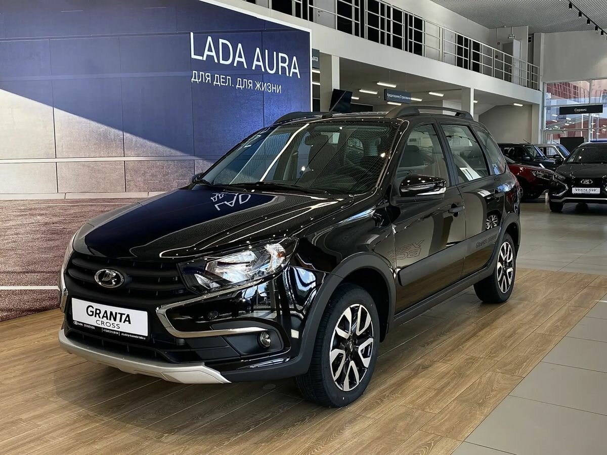 Открыть фотографии: Lada (ВАЗ) Granta I Рестайлинг