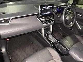 2021 Toyota Corolla Cross I, чёрный, 2385000 рублей, вид 2