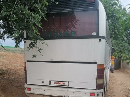 1984 Neoplan Tourliner, белый, 500000 рублей, вид 5
