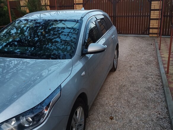 2021 Kia Ceed III, серебристый, 1950000 рублей - вид 4