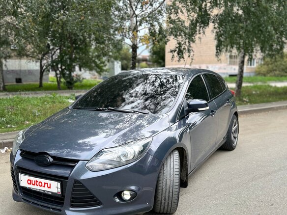 2011 Ford Focus III, серый, 850000 рублей - вид 3