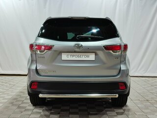2015 Toyota Highlander III (XU50), серебристый, 3100000 рублей, вид 5