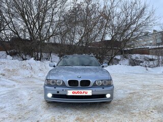 2002 BMW 5 серии 520i IV (E39) Рестайлинг, голубой, 850000 рублей, вид 3