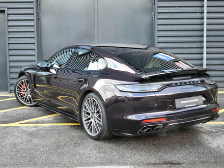2021 Porsche Panamera GTS II Рестайлинг, фиолетовый, 10500000 рублей, вид 3