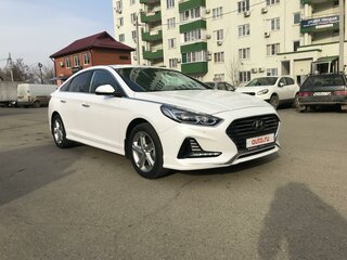 2017 Hyundai Sonata VII (LF) Рестайлинг, белый, 1950000 рублей, вид 3