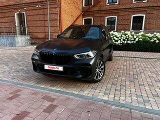 2021 BMW X5 40d IV (G05/G18), чёрный, 8700000 рублей, вид 2