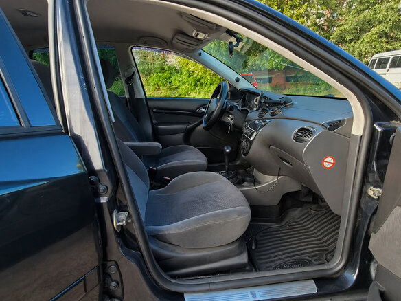 2003 Ford Focus I Рестайлинг, чёрный, 285000 рублей - вид 8