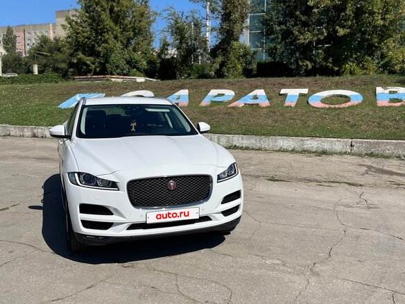 2018 Jaguar F-Pace I, белый, 3900000 рублей - вид 2