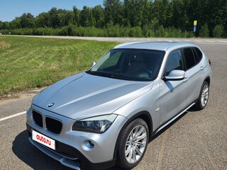 2010 BMW X1 20d I (E84), серебристый, 1100000 рублей, вид 1