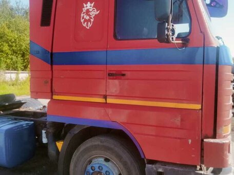 1996 Scania 3-Series, оранжевый, 450000 рублей, вид 1