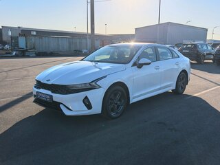 2020 Kia K5 III, белый, 1500000 рублей, вид 1